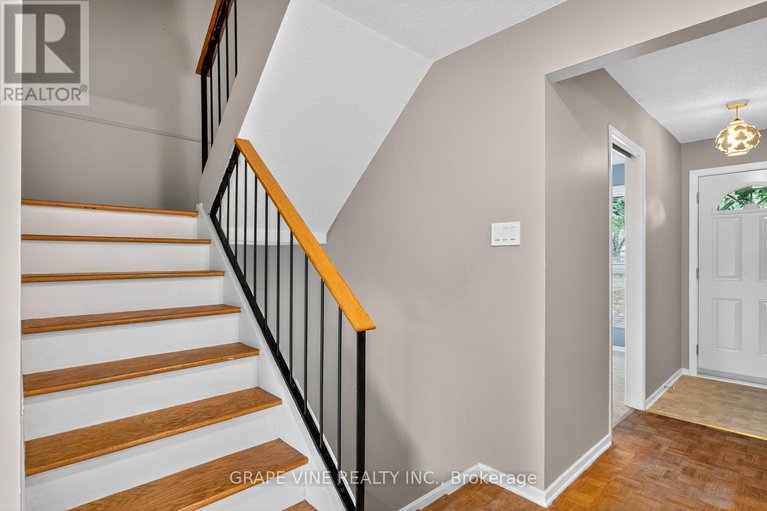 28906371/66-rutherford-way/beaverbrook/ottawa/ontario/K2K1N4_17