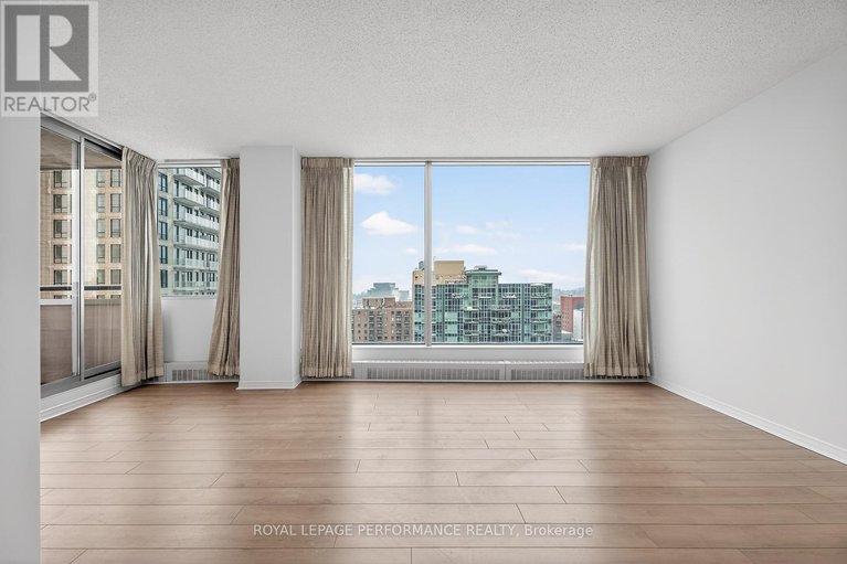 29550292/1603-160-george-street/lower-townbyward-market/ottawa/ontario/K1N9M2_4