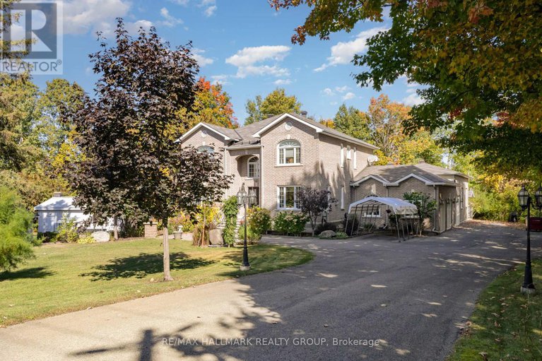 29027545/4633-albion-road/blossom-parkkemp-parkfindlay-creek/ottawa/ontario/K1X1A4_4