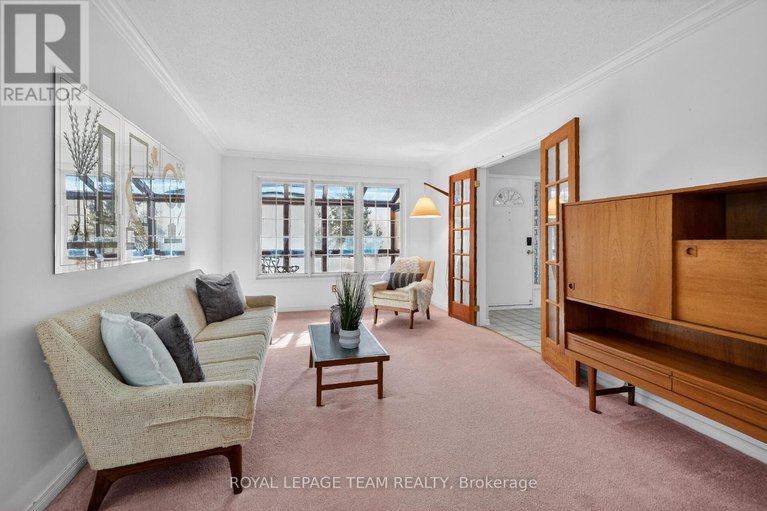 29365768/38-maple-grove-road/katimavik/ottawa/ontario/K2L3K8_7