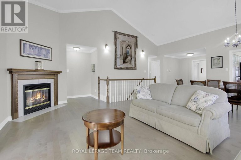 28641849/35-fieldcrest-avenue/longfields/ottawa/ontario/K2J4Y8_17