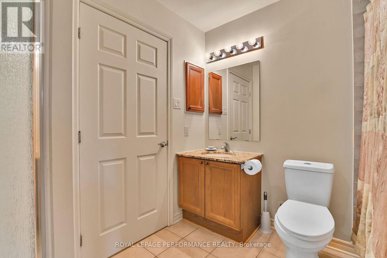 28872931/229-205-bolton-street/lower-townbyward-market/ottawa/ontario/K1N1K7_27