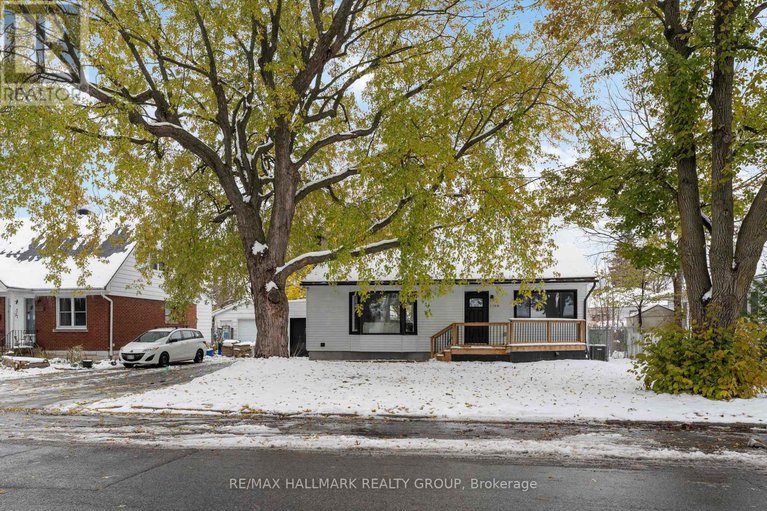 29099681/1796-saunderson-drive/elmvale-acres/ottawa/ontario/K1G2C2_1