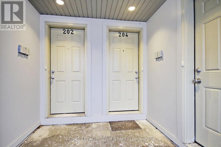 29251198/41-204-shanly-private/stonebridge/ottawa/ontario/K2J5X6_5