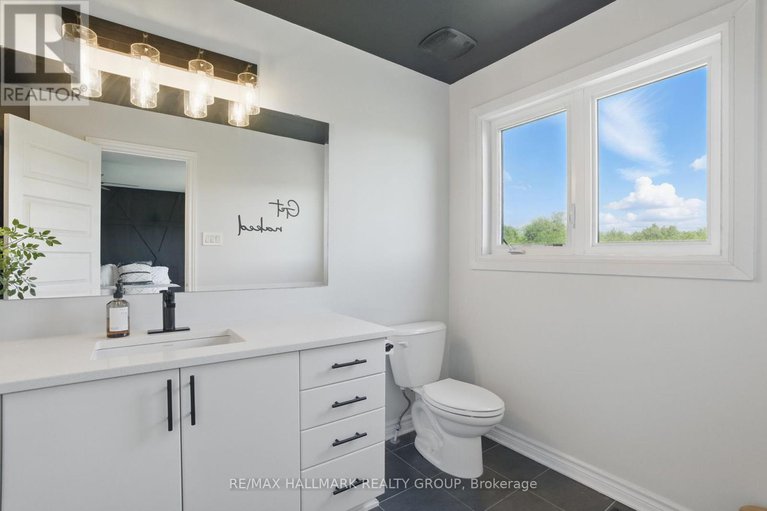 28521802/2253-marble-crescent/town-of-rockland/clarence-rockland/ontario/K4K0G9_23