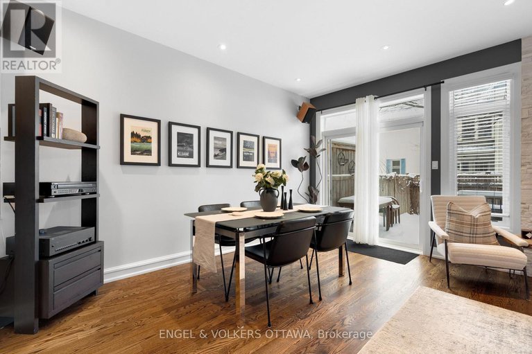 29270052/327-duncairn-avenue/westborohampton-park/ottawa/ontario/K1Z7H1_12