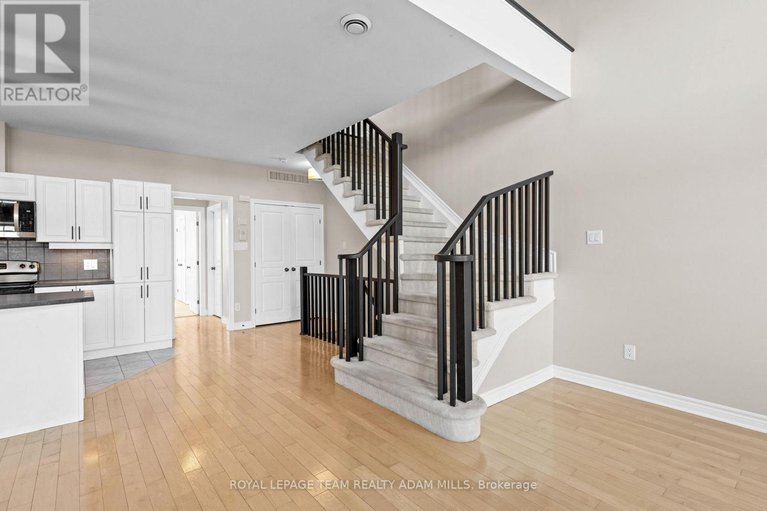 29094502/24-103-eye-bright-crescent/riverside-southgloucester-glen/ottawa/ontario/K1V2K6_19