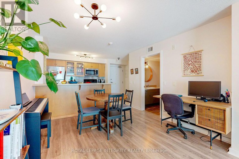 29091683/203-138-somerset-street-w/ottawa-centregolden-triangle/ottawa/ontario/K2P0A3_15