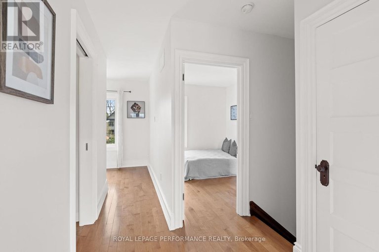 28305116/45-hampton-avenue/ottawa-west/ottawa/ontario/K1Y0N1_17