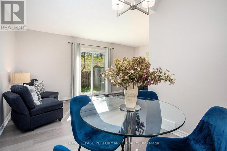 28972961/1757-trappist-lane/convent-glen-south/ottawa/ontario/K1C1X7_11