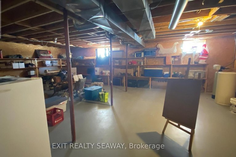 29385962/16825-county-rd-15-road/moose-creek/north-stormont/ontario/K0C1W0_24