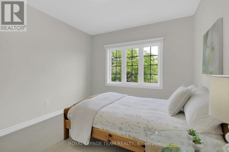 28564570/239-waymark-crescent/bridlewood/ottawa/ontario/K2M0A6_31