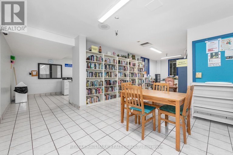 29389725/214-1505-baseline-road/copeland-park/ottawa/ontario/K2C3L4_31