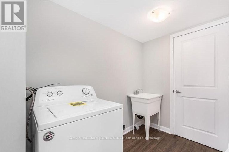28934994/520-galmoy-way/half-moon-bay/ottawa/ontario/K2J6V1_19