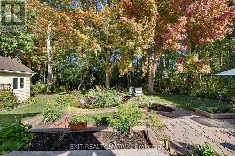 29256598/159-dunlop-crescent/village-of-russell/russell/ontario/K4R1B3_33