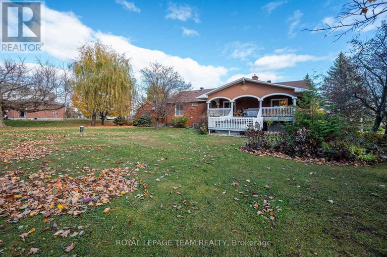 28209291/1100-moffatt-drive/cumberland-ridge/ottawa/ontario/K4C1B7_40