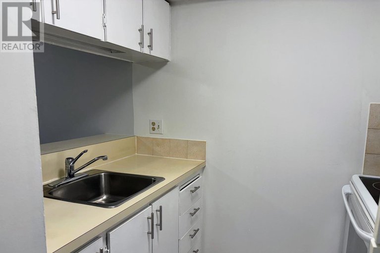 29108912/112-6470-bilberry-drive/orleans-wood/ottawa/ontario/K1C4P1_9