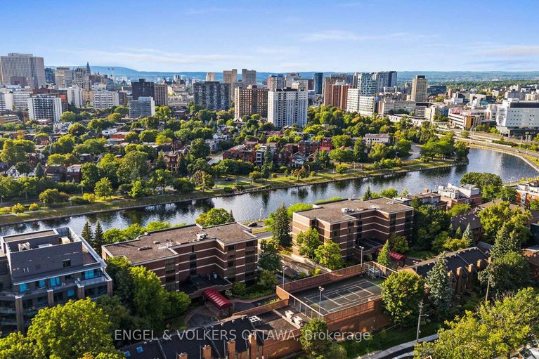 28804729/406-111-echo-drive/ottawa-east/ottawa/ontario/K1S5K8_50