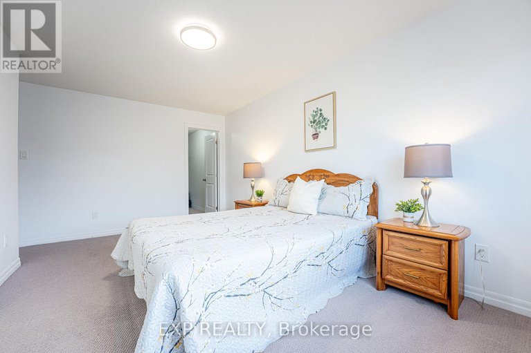 28328665/137-hawkeswood-drive/riverside-southgloucester-glen/ottawa/ontario/K4M0E6_25