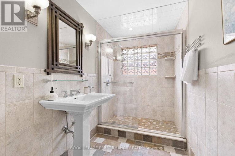 28869615/345-third-avenue/glebe/ottawa/ontario/K1S2K4_24
