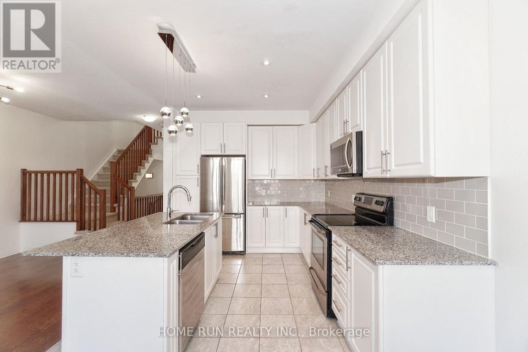 29046406/118-overberg-way/emerald-meadowstrailwest/ottawa/ontario/K2S0V9_11