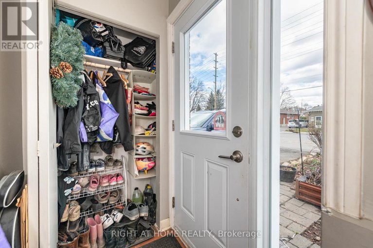 28537509/2421-iris-street/parkway-park/ottawa/ontario/K2C1C7_5