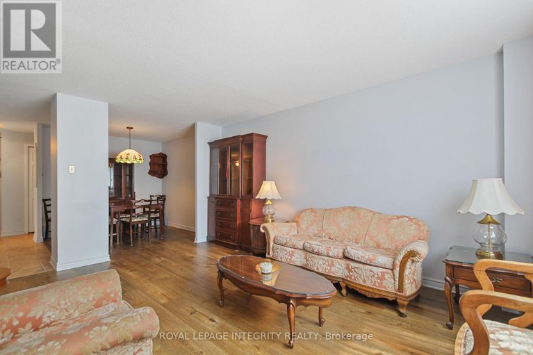 29276381/114-2650-southvale-crescent/sheffield-glenindustrial-park/ottawa/ontario/K1B4S9_14