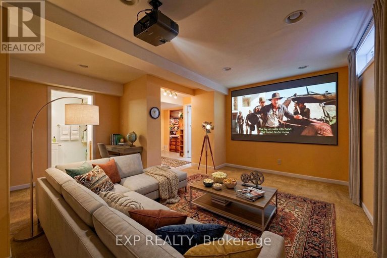 29614402/31-coolspring-crescent/borden-farmstewart-farmcarleton-heightsparkwood-hills/ottawa/ontario/K2E7M9_31