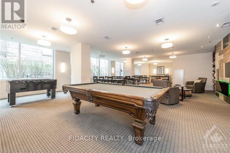 29412756/802-98-richmond-road/westborohampton-park/ottawa/ontario/K1Z0B2_12