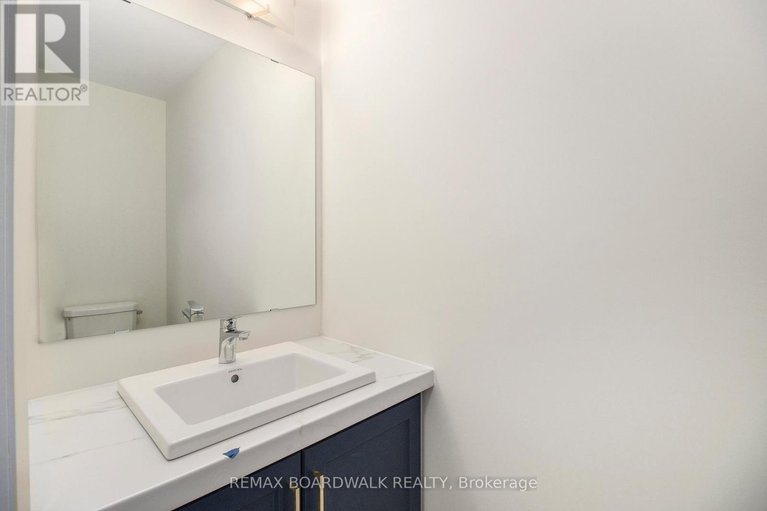 29491163/lot-46-falcon-lane/village-of-russell/russell/ontario/K4R1E5_7