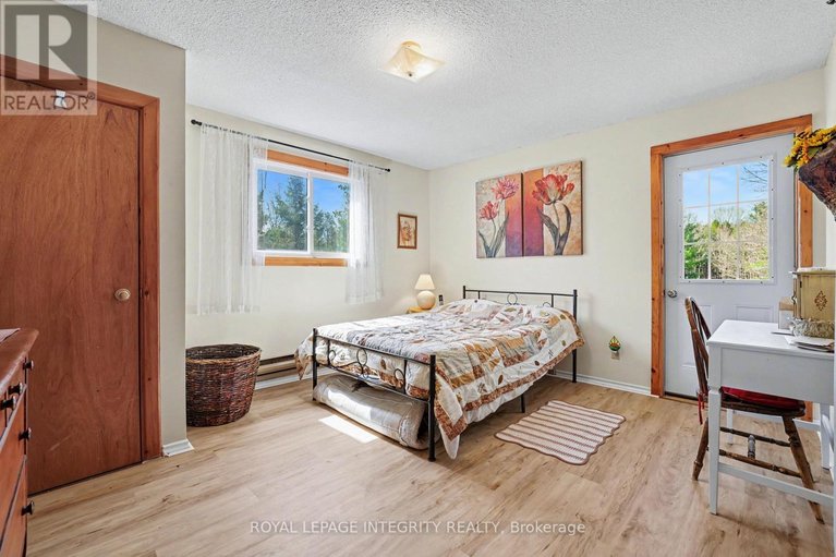 29649029/961-11th-concession-road/lanark-highlands-dalhousie-twp/lanark-highlands/ontario/K0G1M0_17