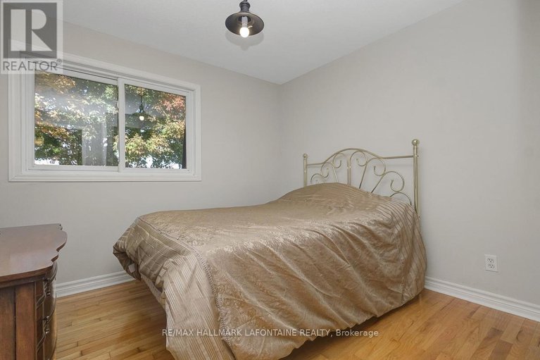 29000781/28-2-bertona-street/manordale/ottawa/ontario/K2G0W2_22