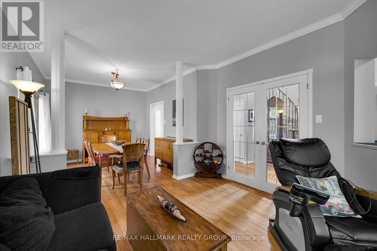 28476381/4136-wolfe-point-way/riverside-southgloucester-glen/ottawa/ontario/K1V1P4_8