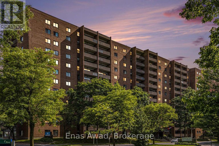 28369168/807-1100-ambleside-drive/woodroffe/ottawa/ontario/K2B8G6_1