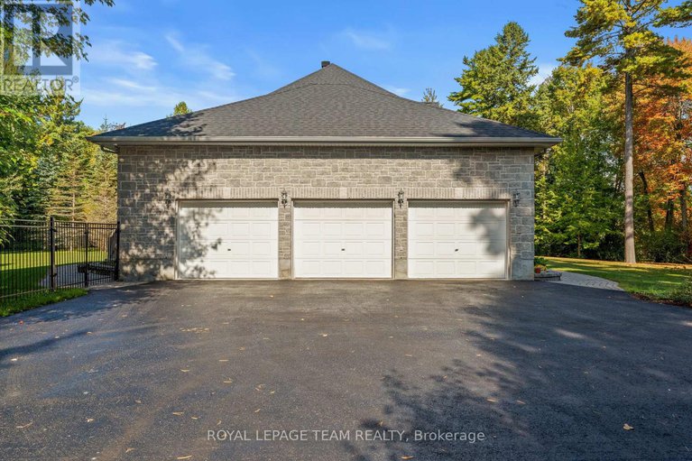 28929750/51-marchvale-drive/rural-kanata-central/ottawa/ontario/K2W1C1_39