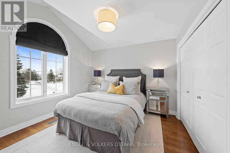 29300767/2-eagle-chase-court/cedargrovefraserdale/ottawa/ontario/K2J3N5_36