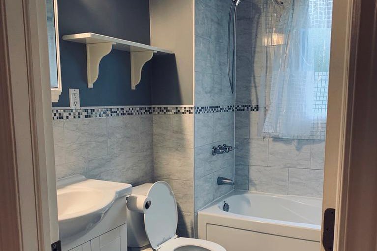 29052299/1554-baseline-road/meadowlandsst-claire-gardens/ottawa/ontario/K2C0B3_11