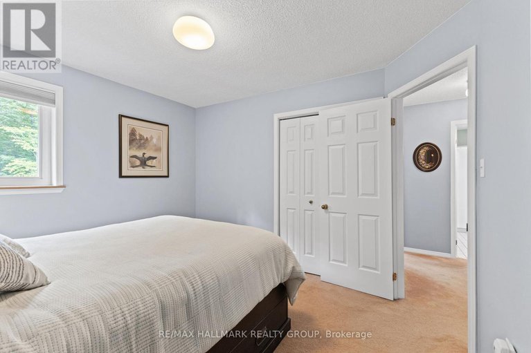 28835565/1103-rideau-bend-crescent/manotick-east-to-manotick-station/ottawa/ontario/K4M1B6_26