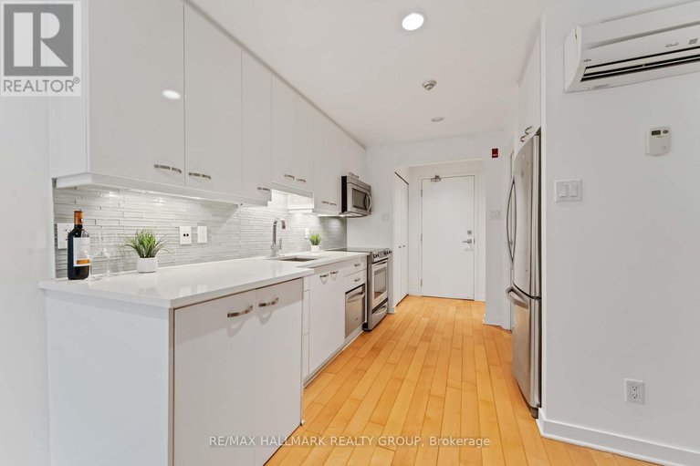 29358156/15-202-st-patrick-street/lower-townbyward-market/ottawa/ontario/K1N5K3_4