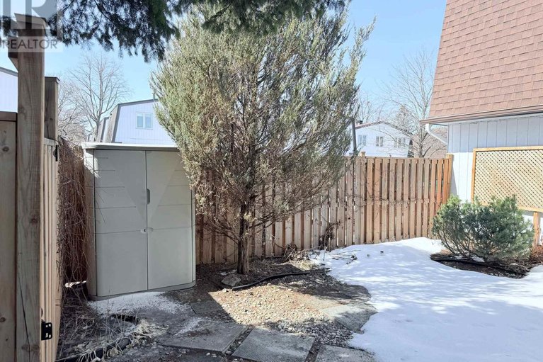 29533054/8-837-eastvale-drive/beaconwood/ottawa/ontario/K1J7T5_25