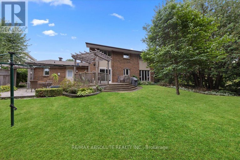 28757860/22-banting-crescent/beaverbrook/ottawa/ontario/K2K1P4_33