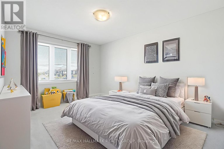 28767574/68-ralph-erfle-way/half-moon-bay/ottawa/ontario/K2J6V5_23