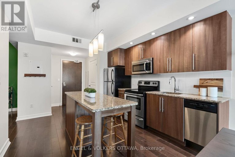 29581110/811-238-besserer-street/sandy-hill/ottawa/ontario/K1N6B1_14