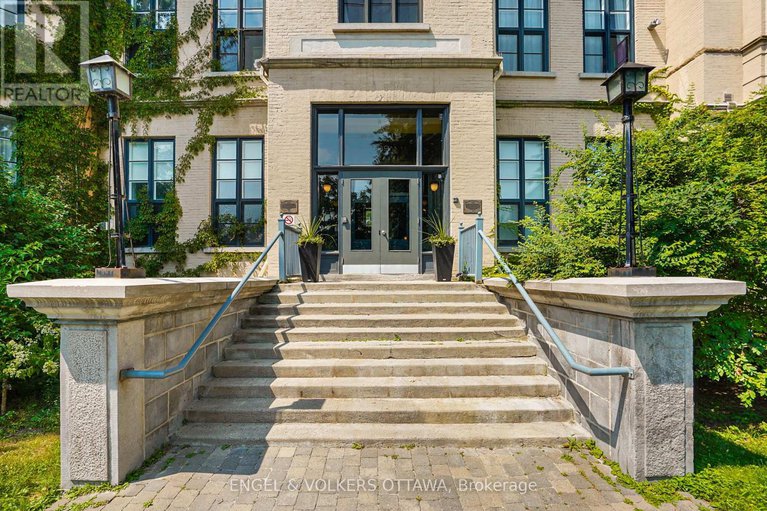 28696137/206-589-rideau-street/lower-town/ottawa/ontario/K1N6A1_2