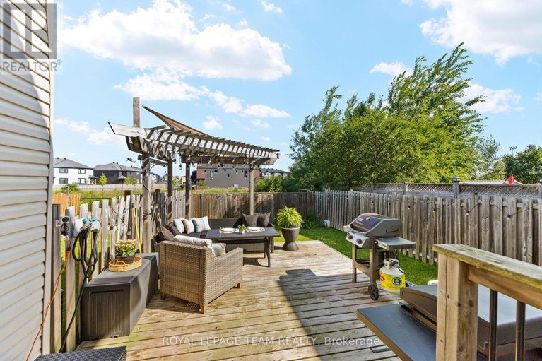 28633299/1879-arrowgrass-way/notting-hillsummerside/ottawa/ontario/K4A0C9_34