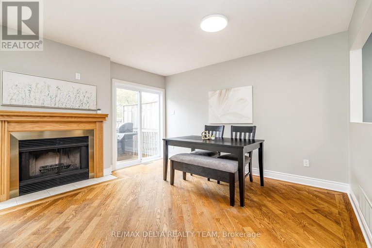 28905384/1540-briarfield-crescent/fallingbrookridgemount/ottawa/ontario/K4A1Z9_6