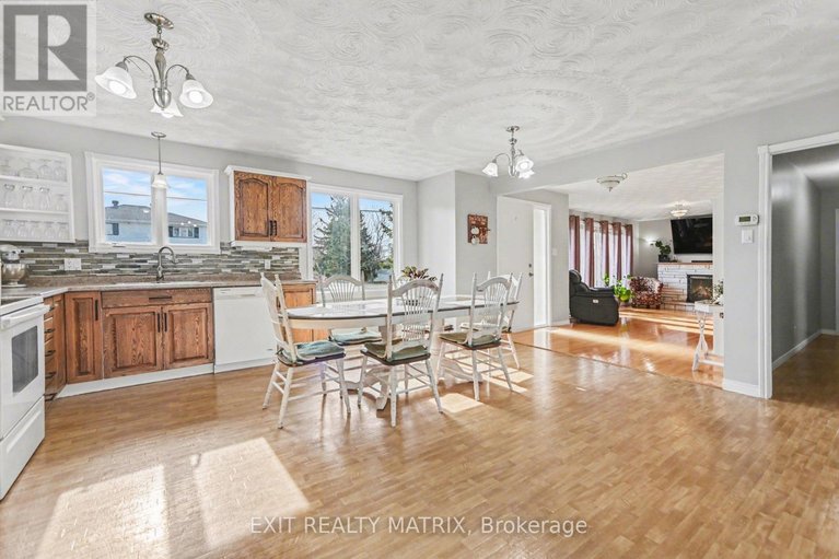 29597745/60-charles-street/north-stormont-finch-twp/north-stormont/ontario/K0A1R0_9