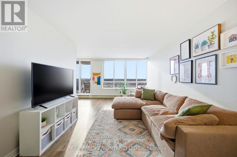 29396671/703-100-grant-carman-drive/borden-farmstewart-farmcarleton-heightsparkwood-hills/ottawa/ontario/K2E8B8_5