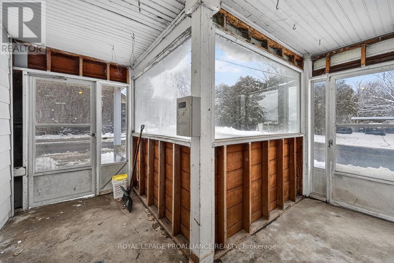 29478748/5-water-street/north-grenville-twp-kemptville-south/north-grenville/ontario/K0G1S0_3