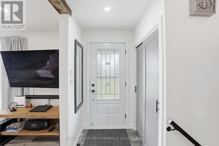 29637412/3595-front-road/east-hawkesbury/ontario/K6A2W5_5